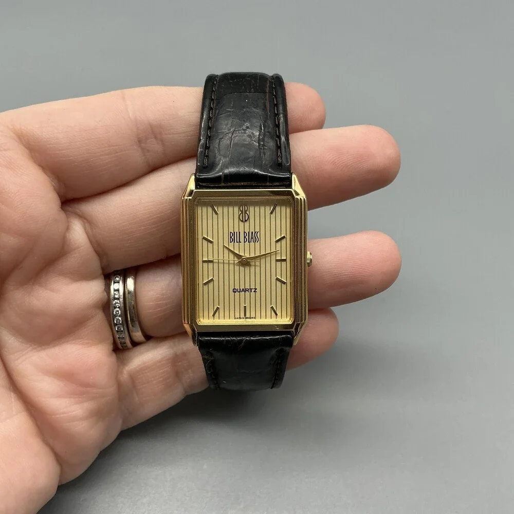 Vintage Bill Blass 007-0132 Mens Watch 24mm Gold Dial Black Leather New Battery